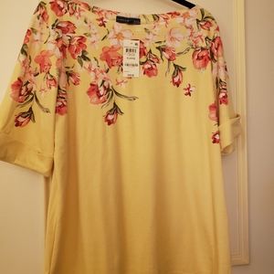 WOMEN'S TOP